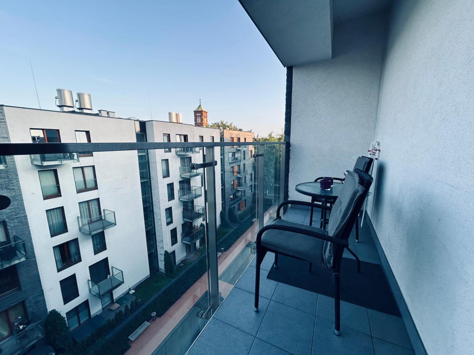 Apartmentprestige Central Station Krasków Eksteriør bilde