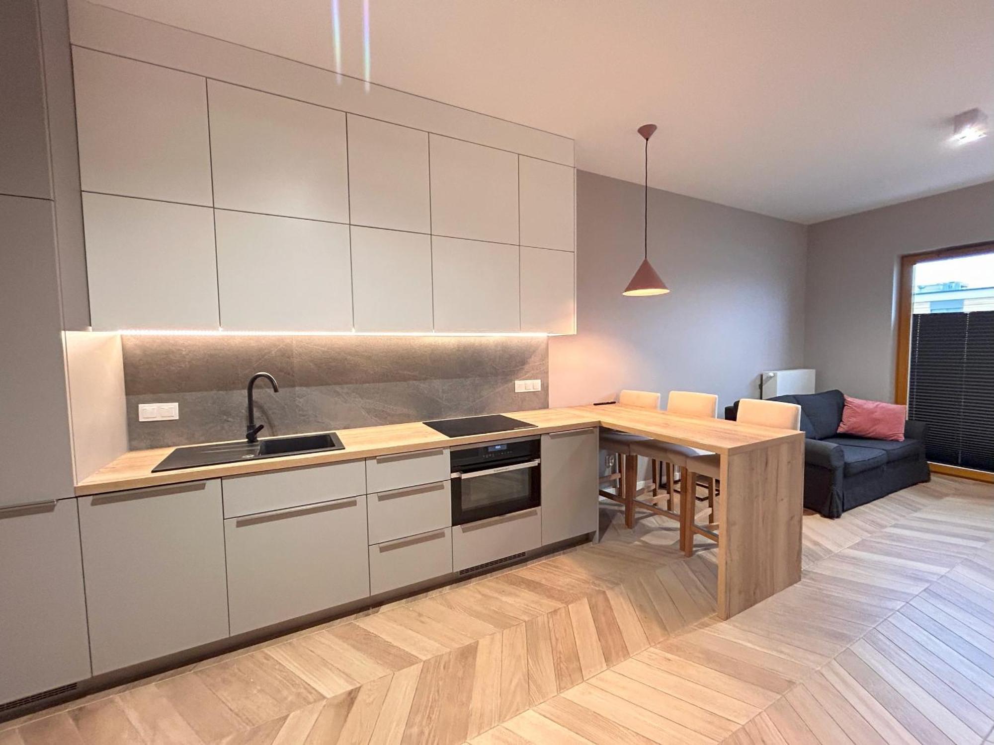 Apartmentprestige Central Station Krasków Eksteriør bilde