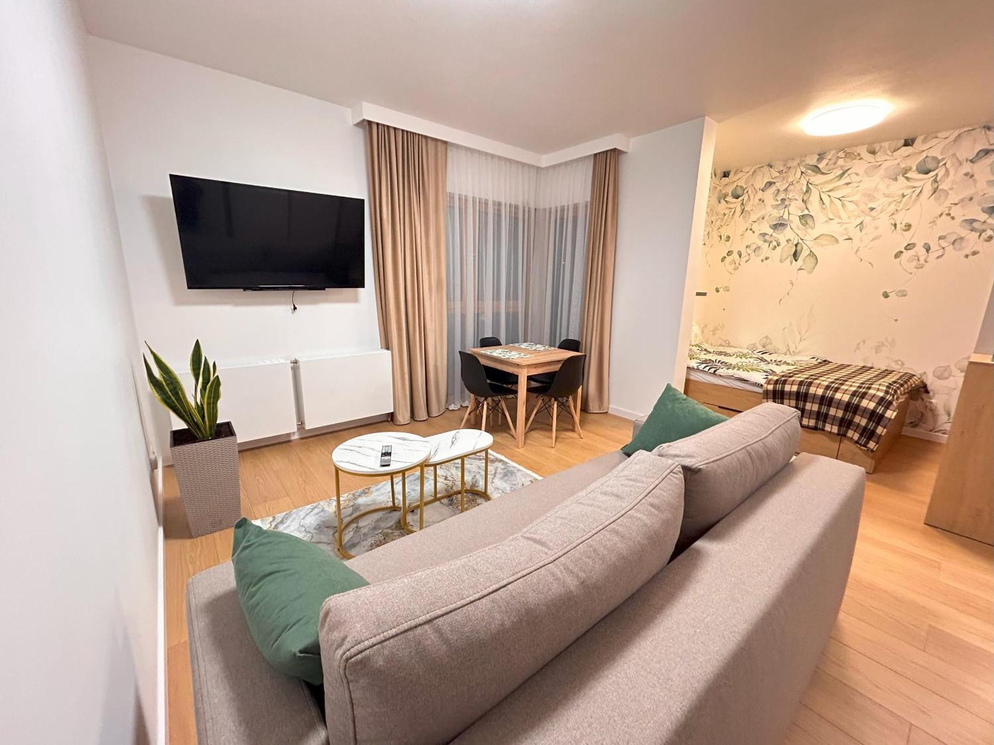 Apartmentprestige Central Station Krasków Eksteriør bilde